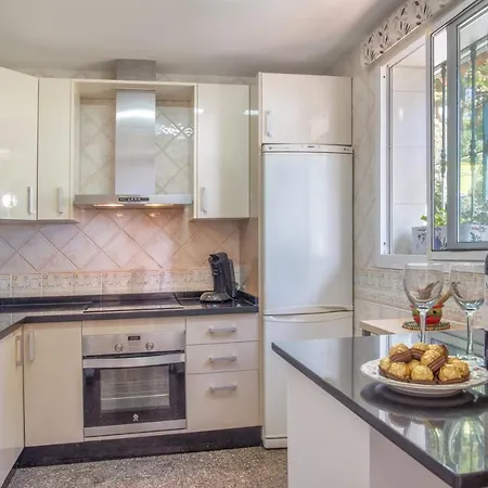 Comfortable In With Pool And Garden 68 M² Mijas