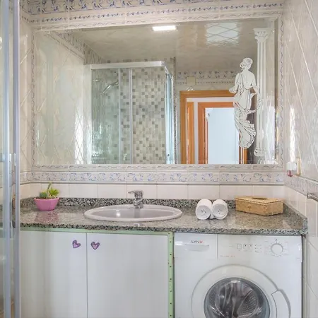Apartment Comfortable In With Pool And Garden 68 M² Mijas